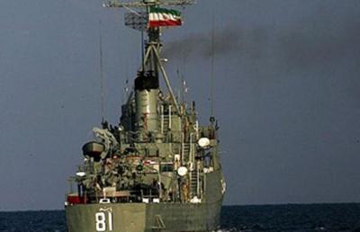 إيران تعتزم إنشاء قاعدتين بحريتين في خليج عمان 