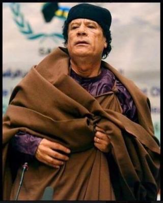 - كشف المسؤول السياسي لجبهة النضال الوطني في ليبيا ، أحمد قذاف الدم ، ابن عم الرئيس الليبي معمر القذافي ، عن الثروة التي خلفها قائد الثورة الليبية المقدرة بحوالي 600 مليار دولار ، وتم سرقتها من قبل الدول الغربية